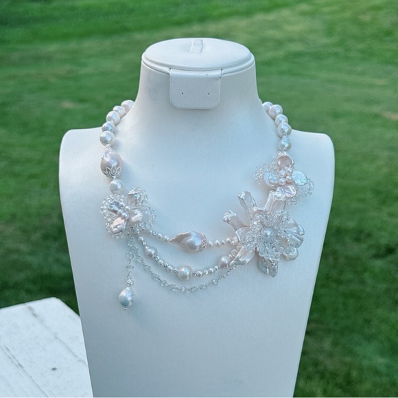 X501 Handmade Freshwater Baroque Pearl Clear Quartz Necklace